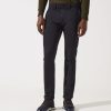 Vetements IZAC | Chino en satin noir